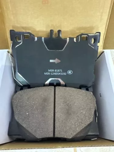 Колодки тормозные передние Mercedes 205 213 253 257 AMG_A0004204900